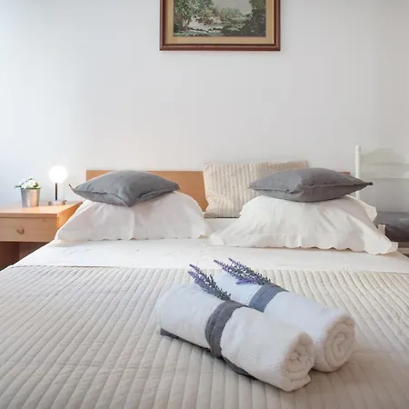 Apartman Kuzmanic * Makarska