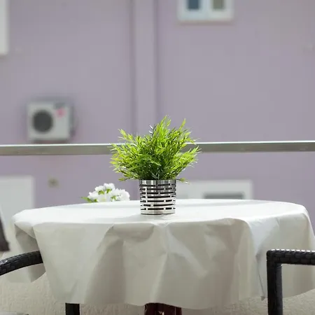 Apartman Kuzmanic شقة