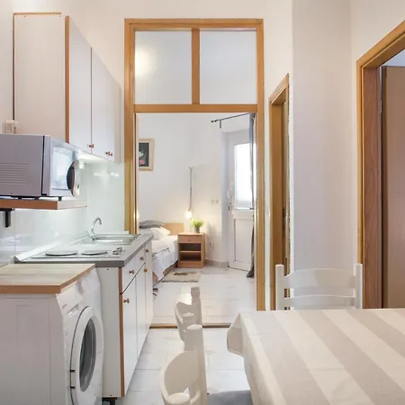 Apartman Kuzmanic شقة